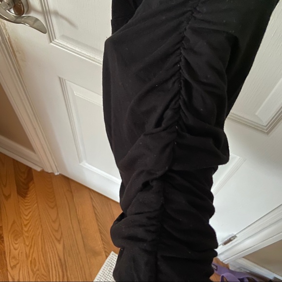 Deep V corset Little Black Dress - Picture 8 of 8